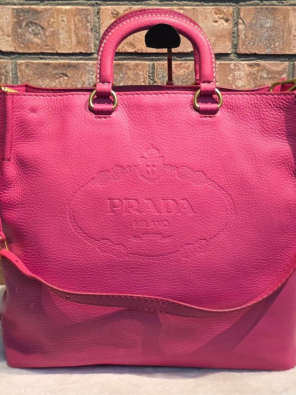 AUTHENTIC PREOWNED PRADA VITELLO DAINO LEATHER TOTE (PEONIA/HOT PINK)